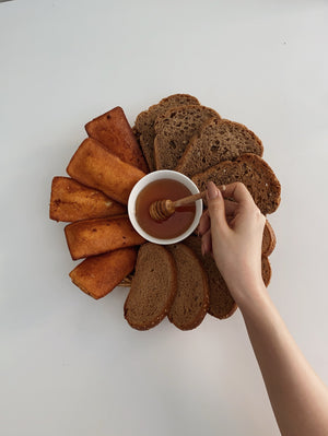 How to Incorporate Honey into Your Everyday Baking