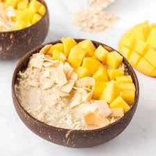 🥥 Mango Honey Coconut Oatmeal